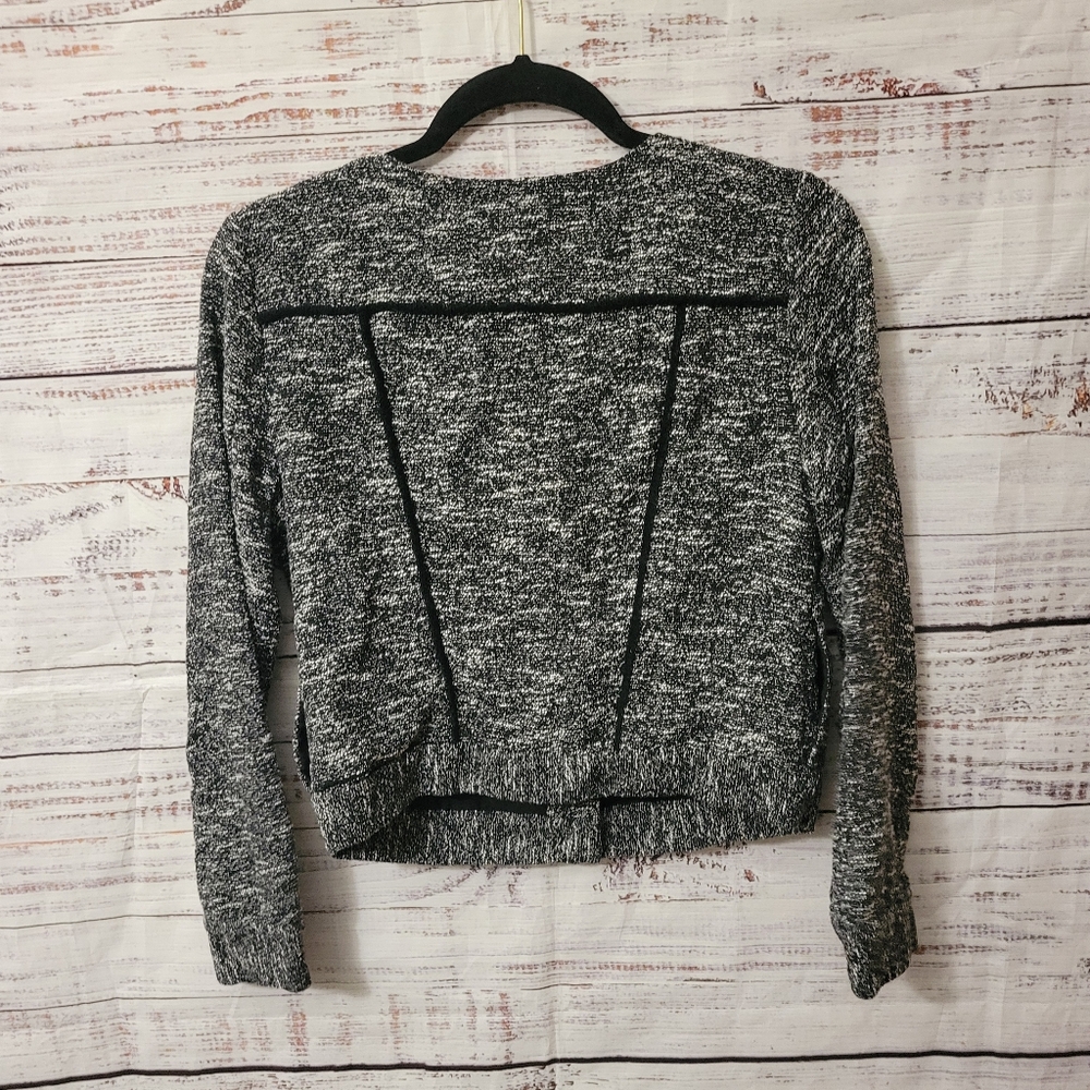 Slate & Willoe S Button-down Jacket - Picture 6 of 6